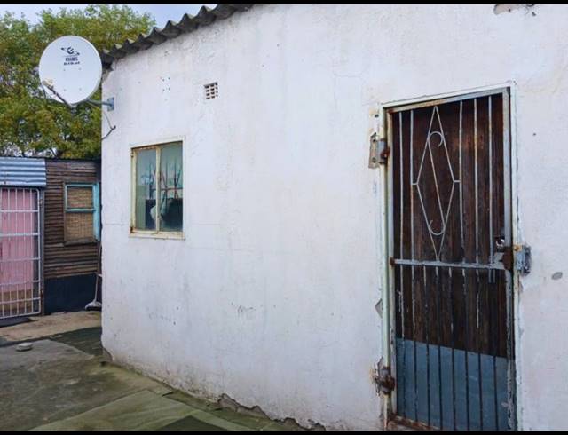 1 BEDROOM HOUSE FOR SALE IN KALKFONTEIN